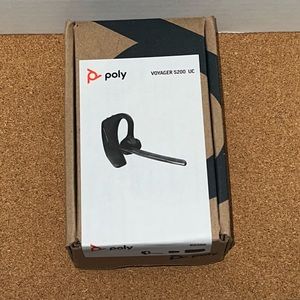 Plantronics - Voyager 5200 UC - Bluetooth Single-Ear (Monaural) Headset - NEW